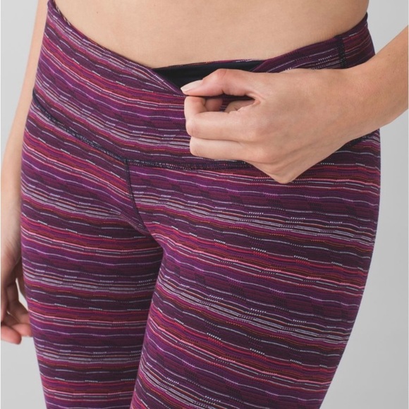 Lululemon Wunder Under Pant III Space Dye Twist Regal Plum Alarming size 6 - Picture 4 of 9
